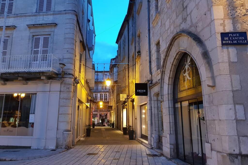 Superbe Loft T4 De 96 M2 Au Coeur Perigueux Apartment ภายนอก รูปภาพ