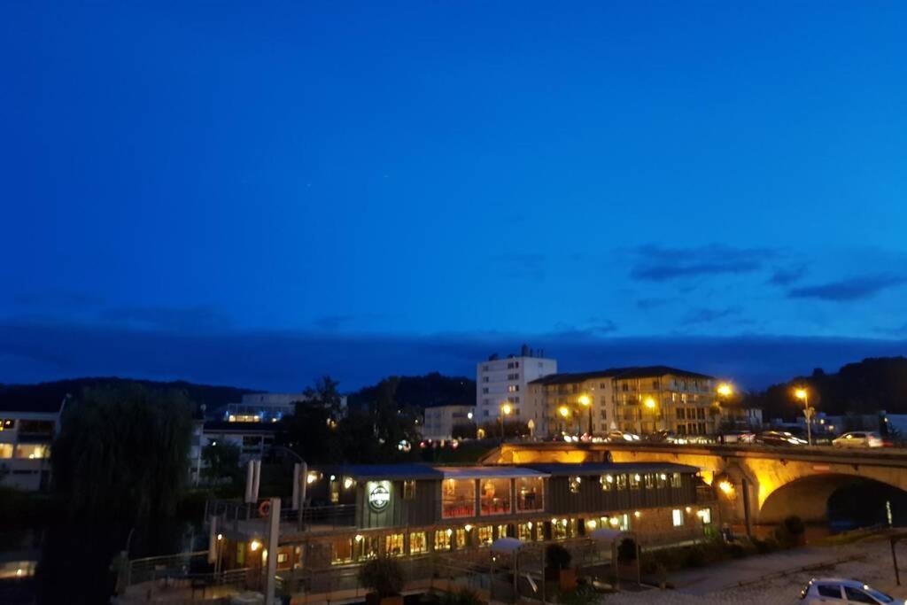 Superbe Loft T4 De 96 M2 Au Coeur Perigueux Apartment ภายนอก รูปภาพ